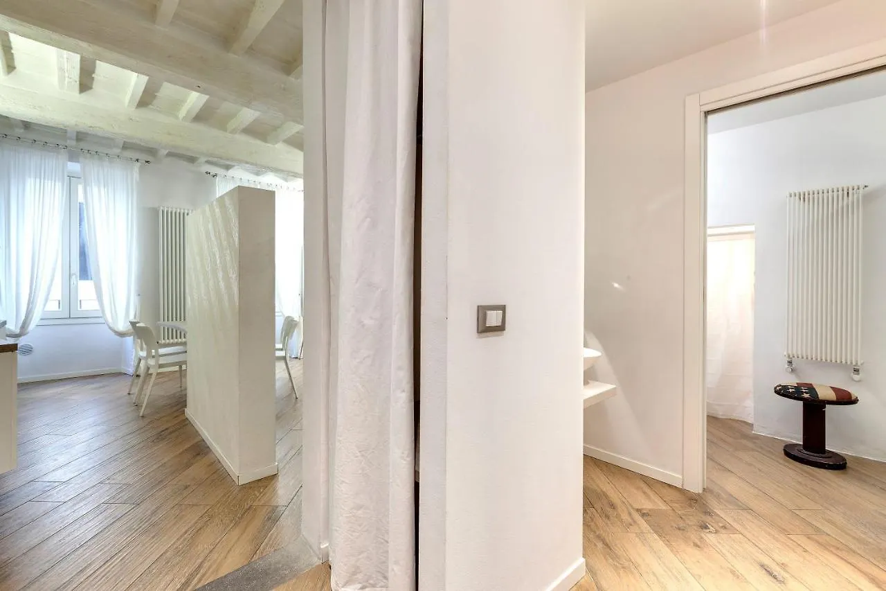 Rosa Apartment By Mamo Florence 0*,