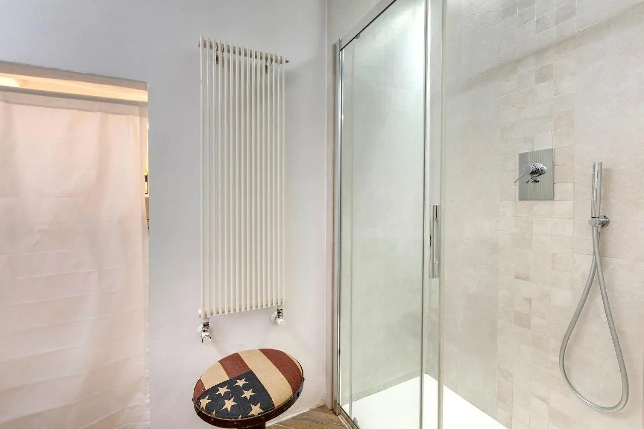 Rosa Apartment By Mamo Florence